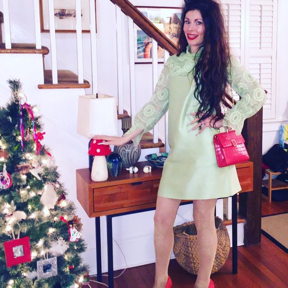 Meet your Posher, Ilana! - Picture 5 of 16